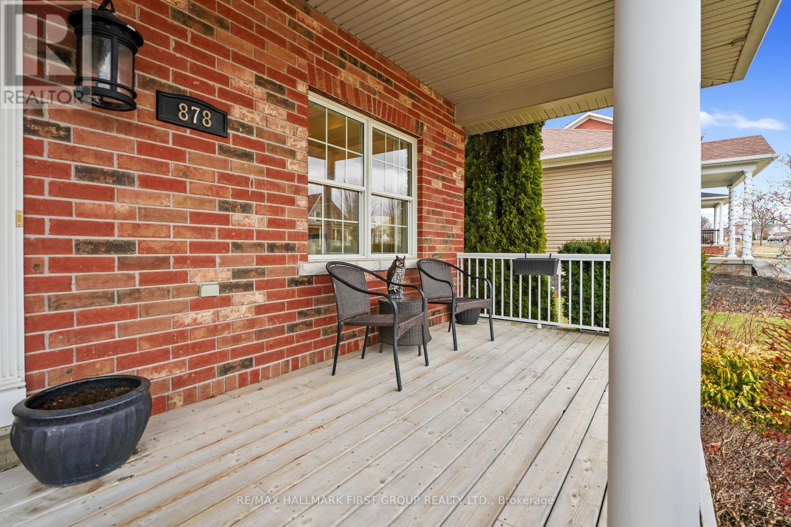 Property at 878 CARLISLE STREET image 4