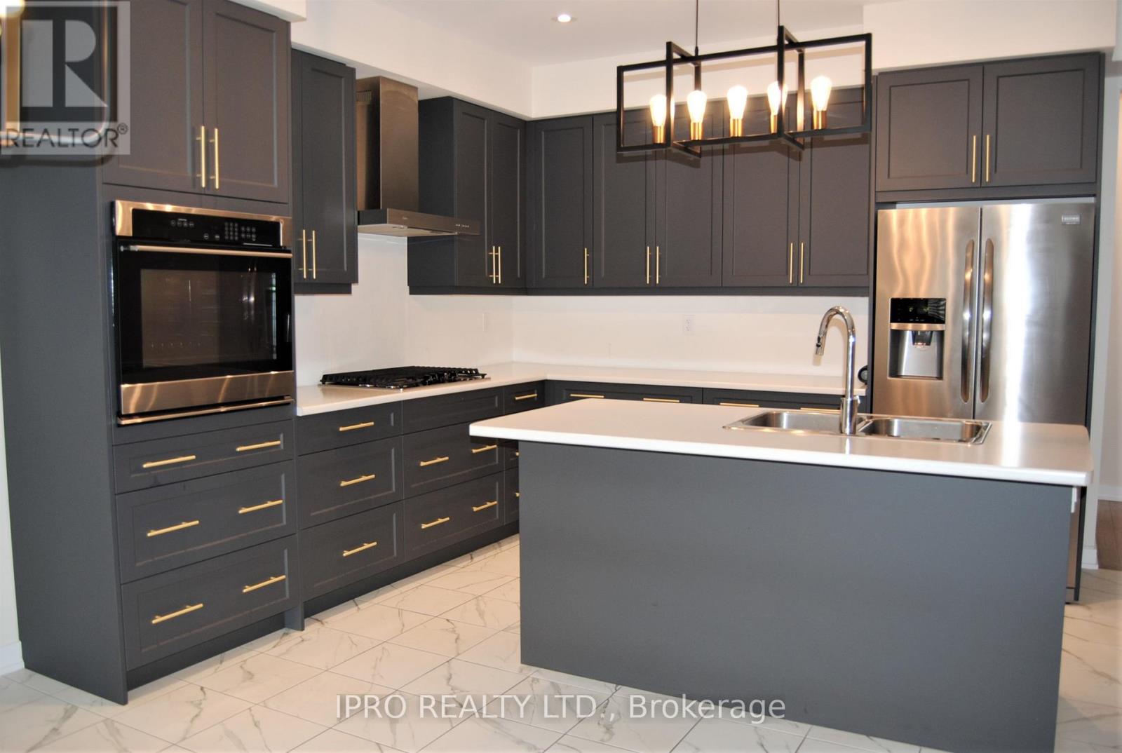 178 Athens Street, Haldimand, Ontario  N0A 1H0 - Photo 14 - X12034279