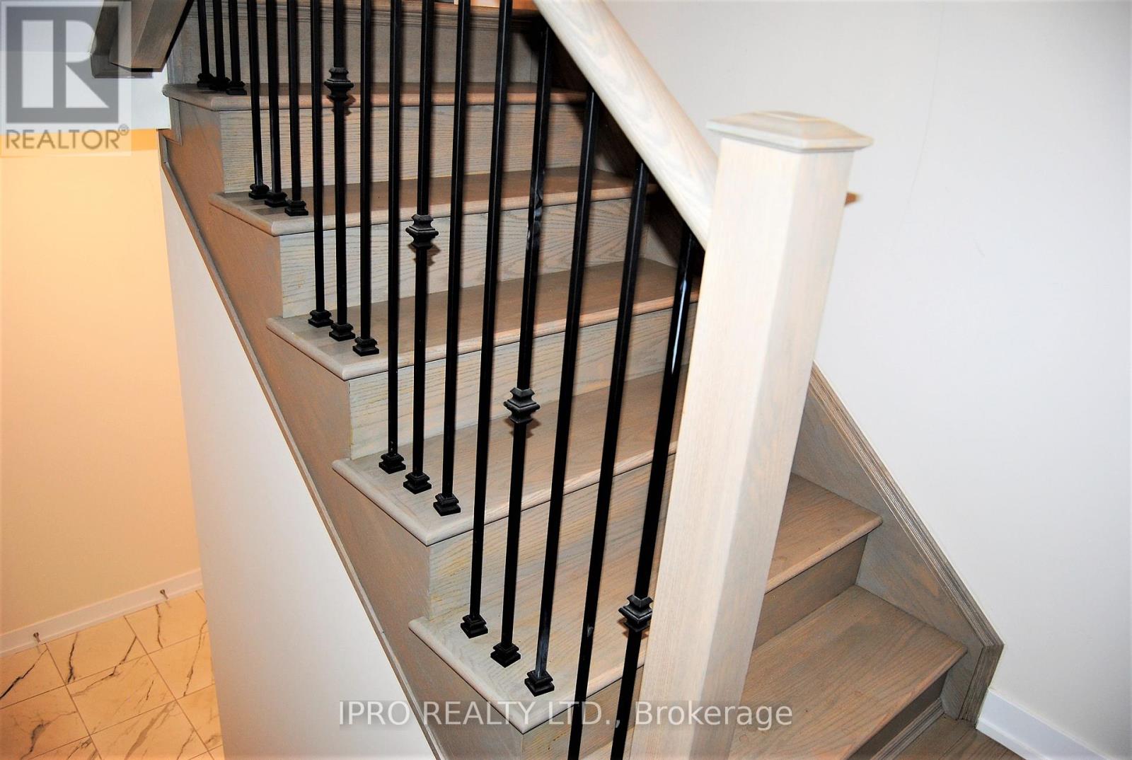 178 Athens Street, Haldimand, Ontario  N0A 1H0 - Photo 33 - X12034279