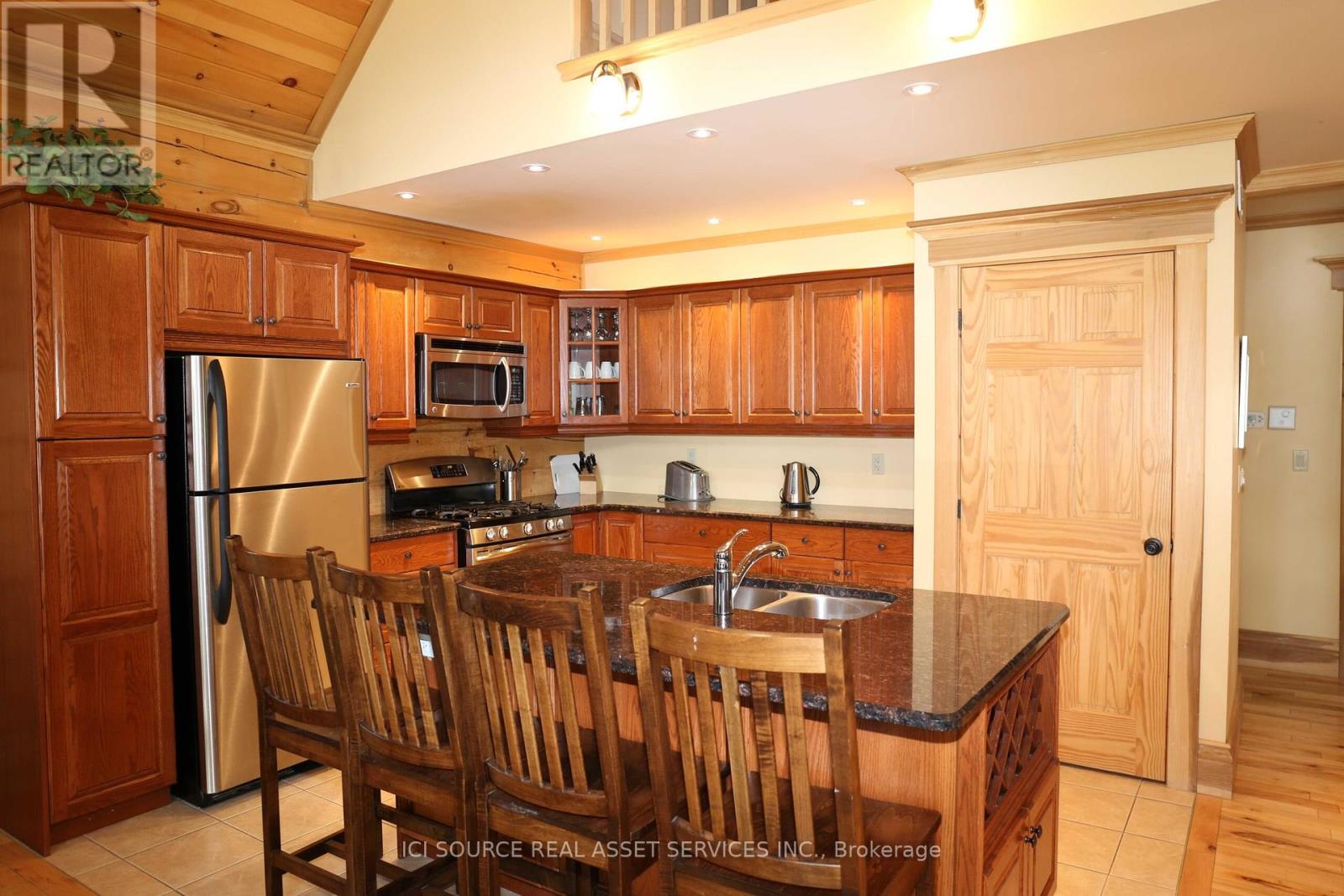 B - 1016 Twin Pine Lane, North Frontenac, Ontario  K0H 1K0 - Photo 3 - X12034313