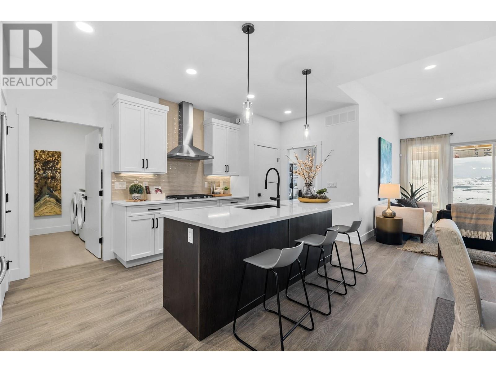 7735 Okanagan Hills Boulevard Unit# 68, Vernon, British Columbia  V1H 0A7 - Photo 3 - 10339833
