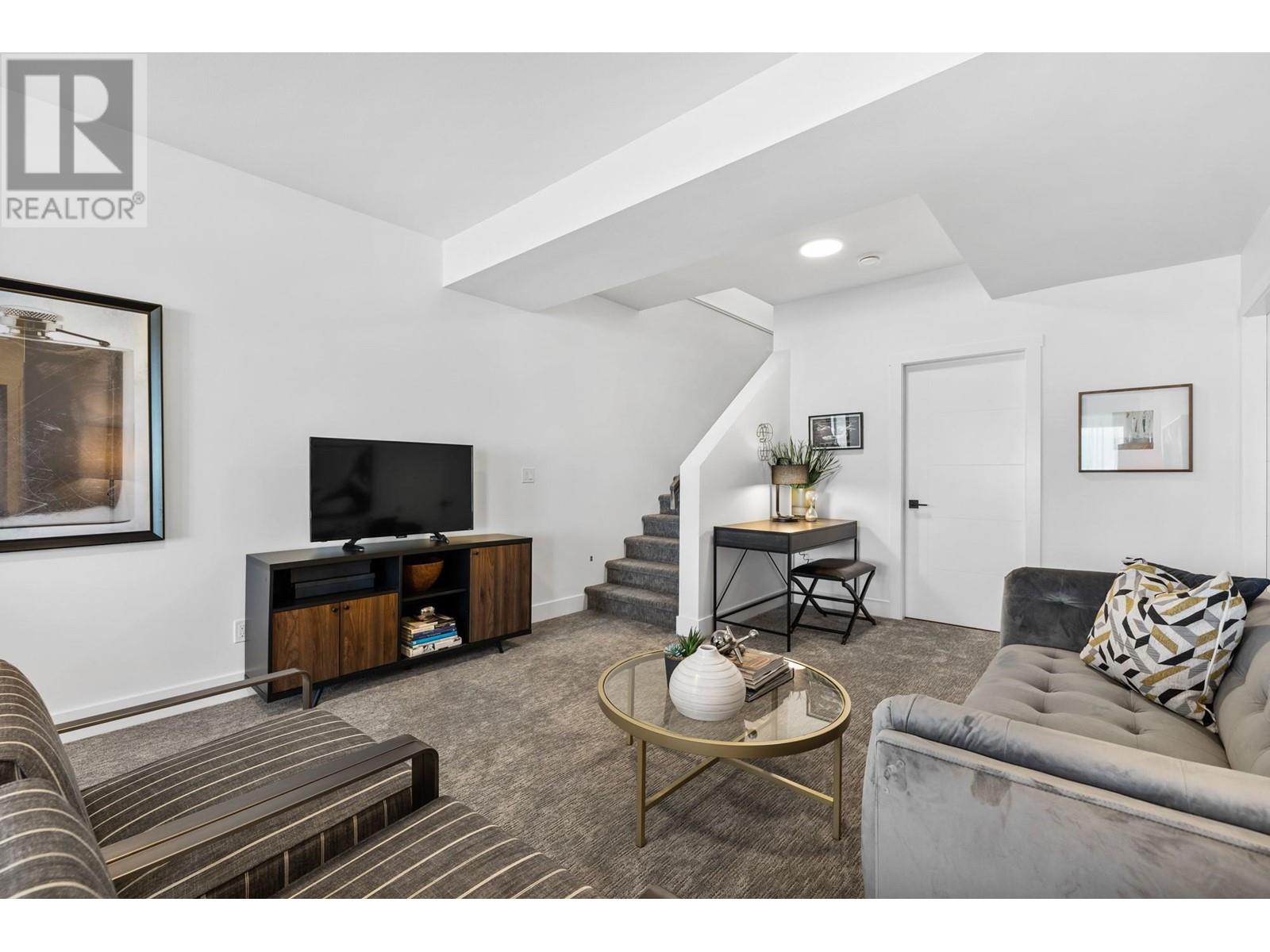 7735 Okanagan Hills Boulevard Unit# 68, Vernon, British Columbia  V1H 0A7 - Photo 38 - 10339833