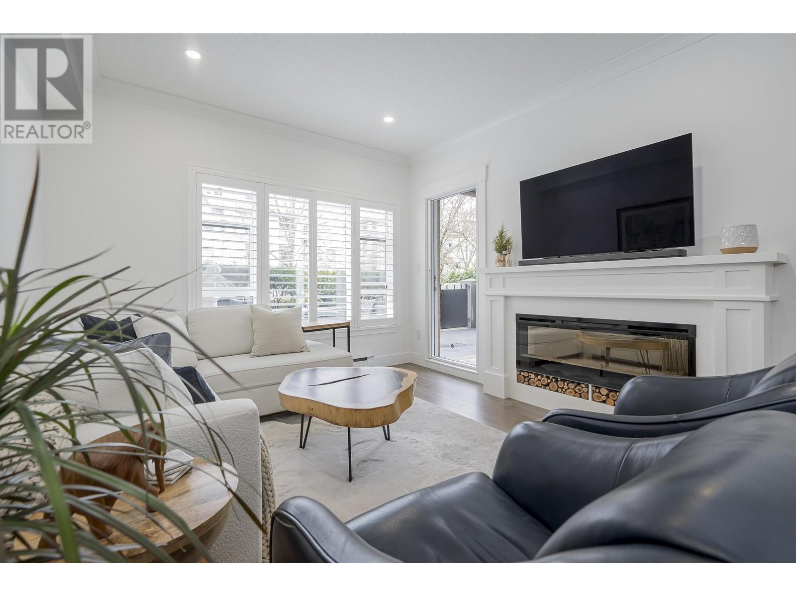 103 2478 Welcher Avenue, Port Coquitlam, British Columbia  V3C 0A6 - Photo 4 - R2979133