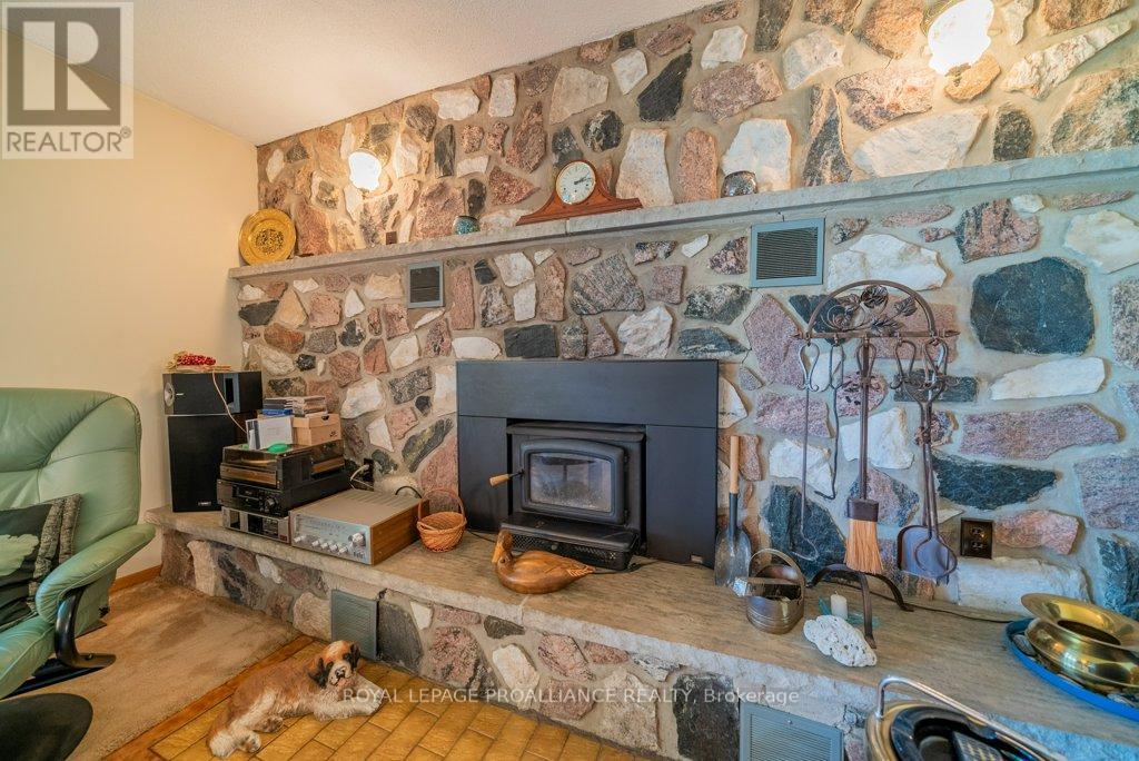 17100 Highway 41, Addington Highlands (62 - Addington Highlands), Ontario  K0H 1K0 - Photo 26 - X12034401
