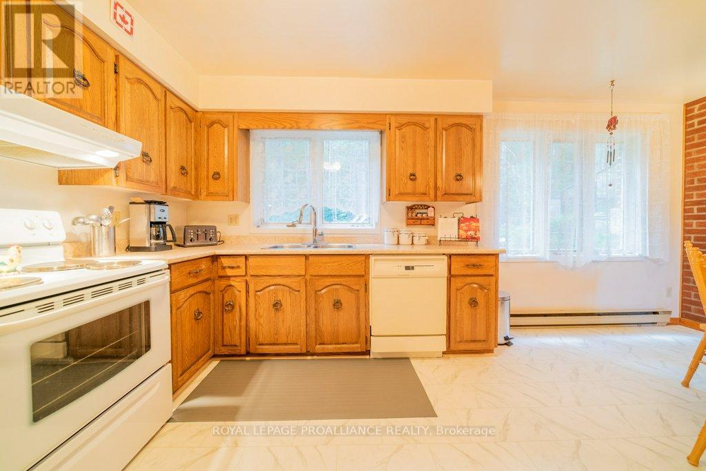 17100 Highway 41, Addington Highlands (62 - Addington Highlands), Ontario  K0H 1K0 - Photo 34 - X12034401