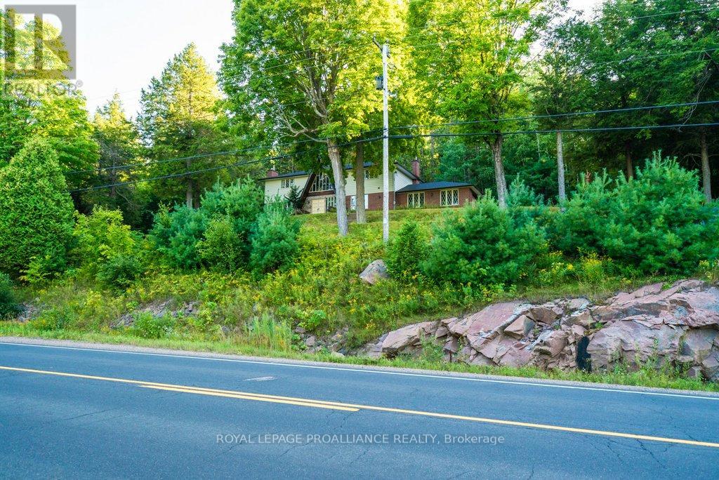 17100 Highway 41, Addington Highlands (62 - Addington Highlands), Ontario  K0H 1K0 - Photo 41 - X12034401