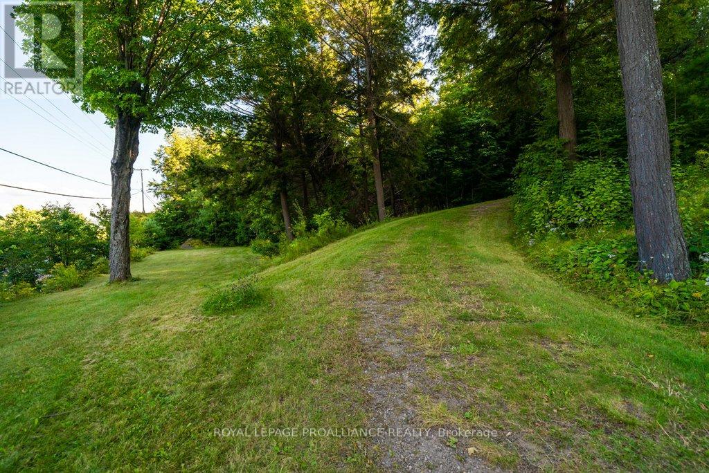 17100 Highway 41, Addington Highlands (62 - Addington Highlands), Ontario  K0H 1K0 - Photo 7 - X12034401