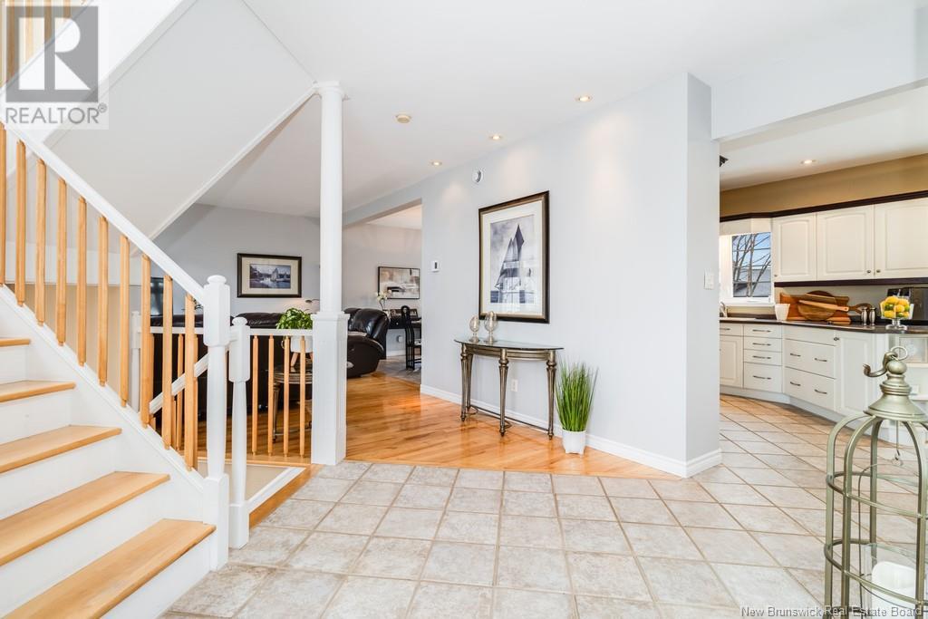Property at 80 Bellflower Street image 3