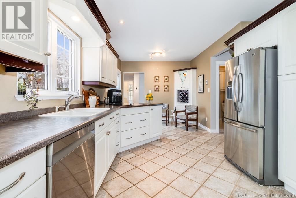Property at 80 Bellflower Street image 5