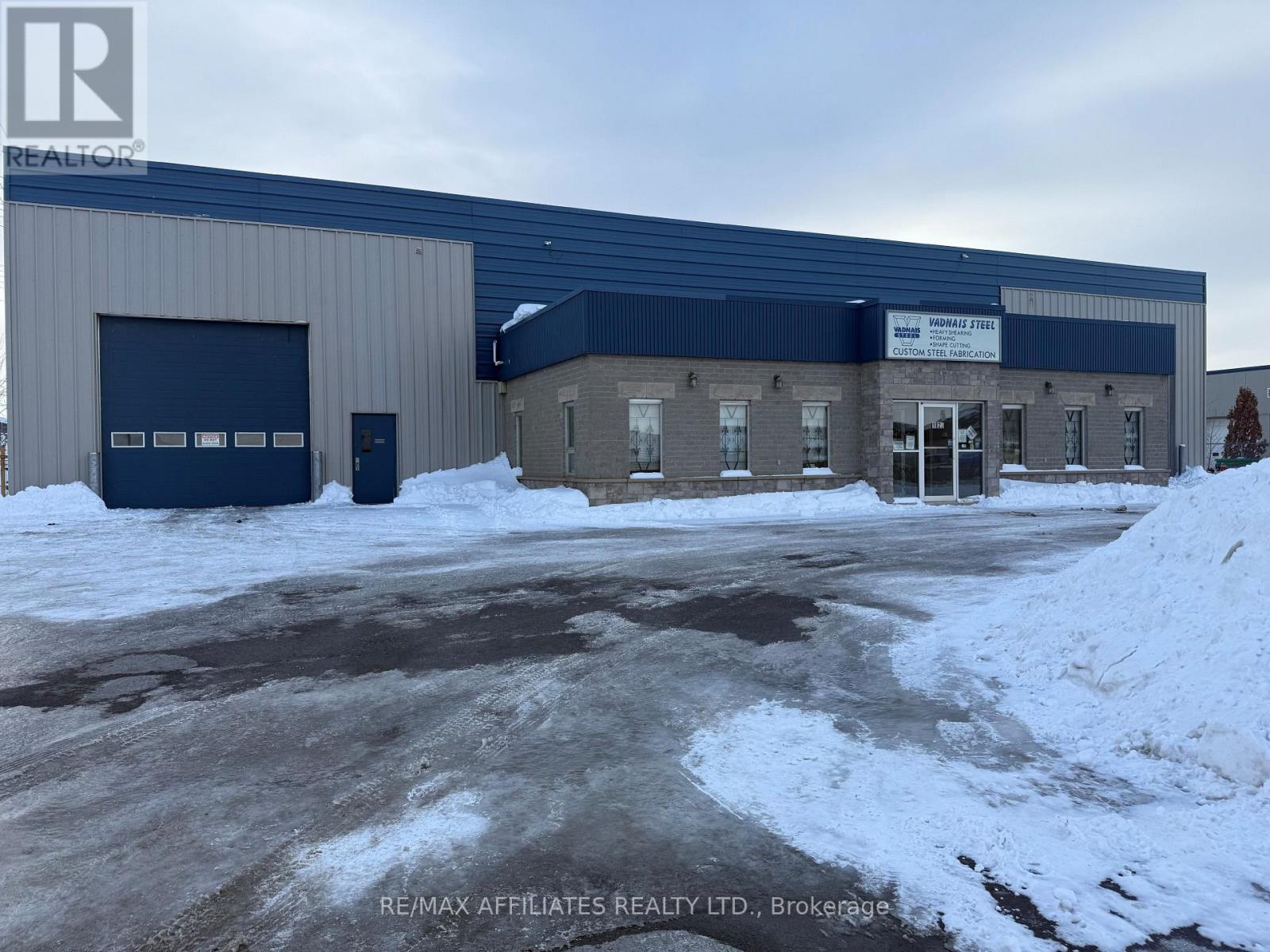 Property at 1820 BANTREE STREET image 1