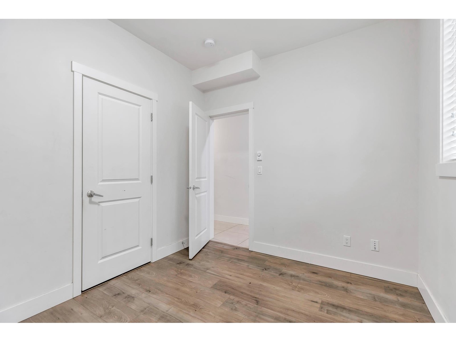 17 13898 64 Avenue, Surrey, British Columbia  V3W 1L6 - Photo 6 - R2980632