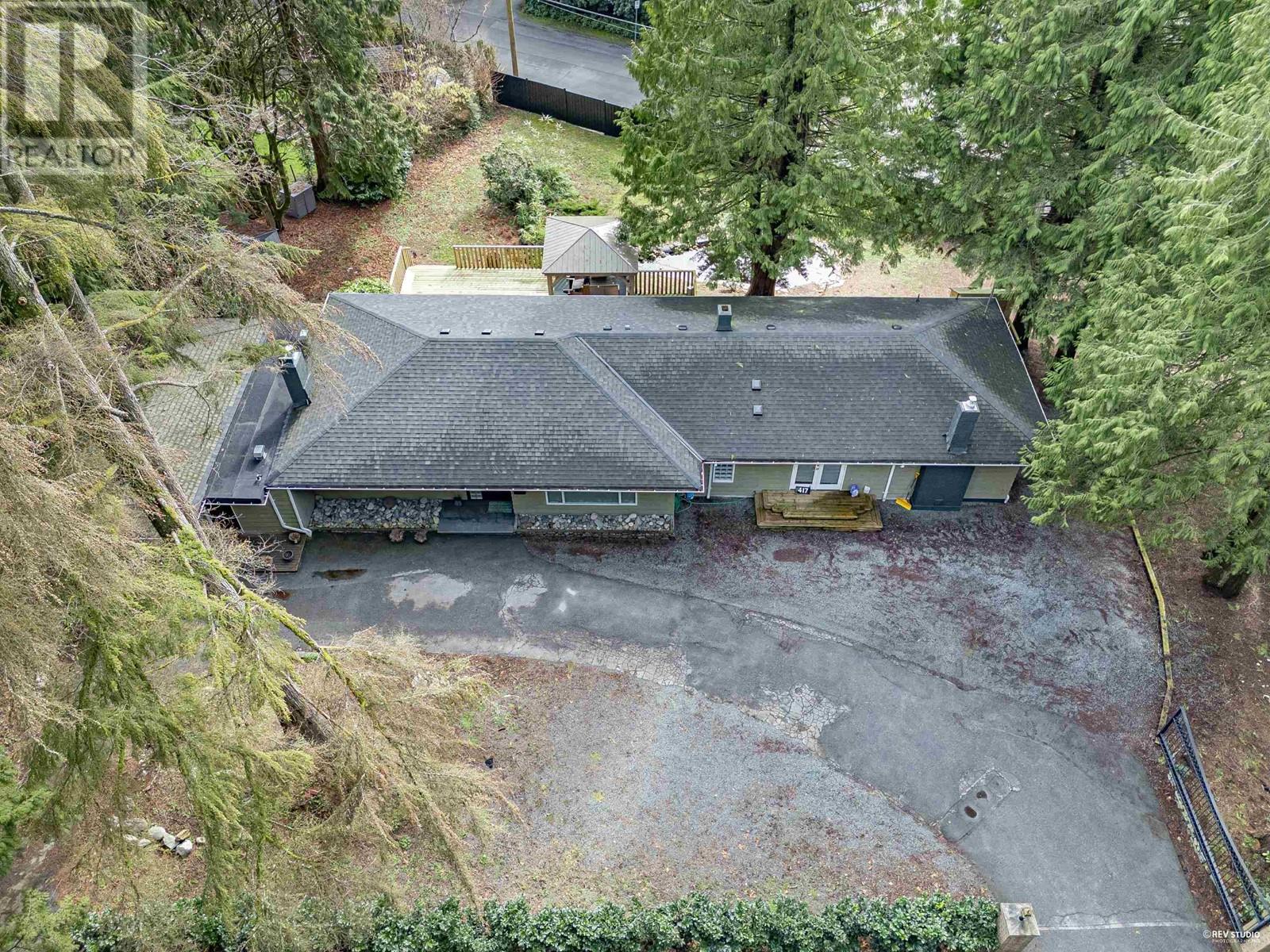 417 Hadden Drive, West Vancouver, British Columbia  V7S 1G1 - Photo 28 - R2980641