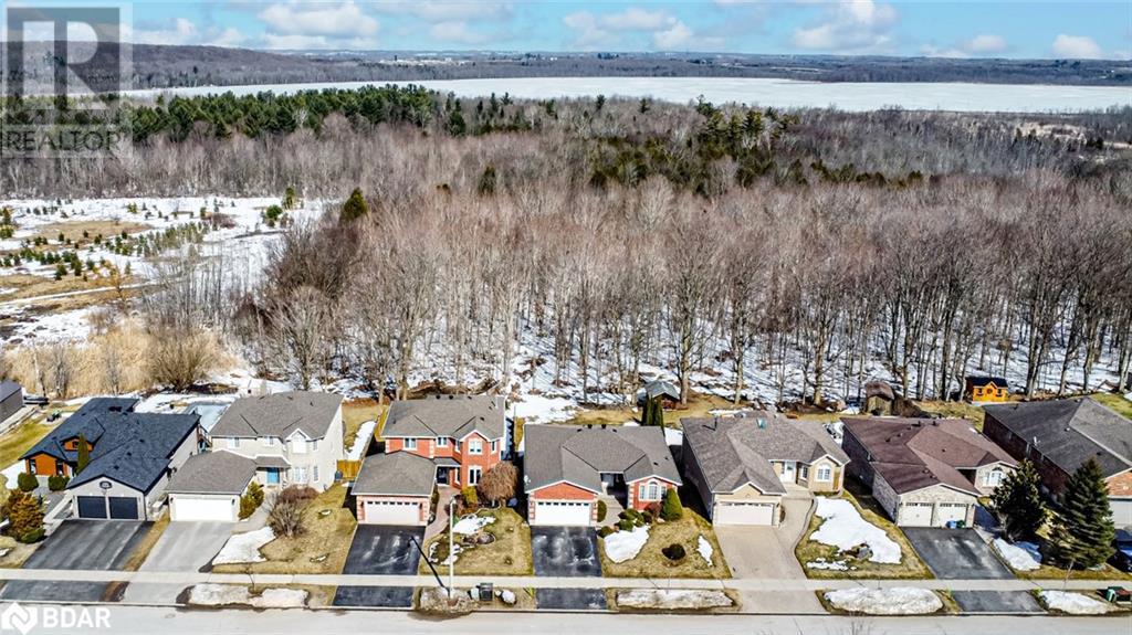 94 Crompton Drive, Barrie, Ontario  L4M 6P1 - Photo 2 - 40708750