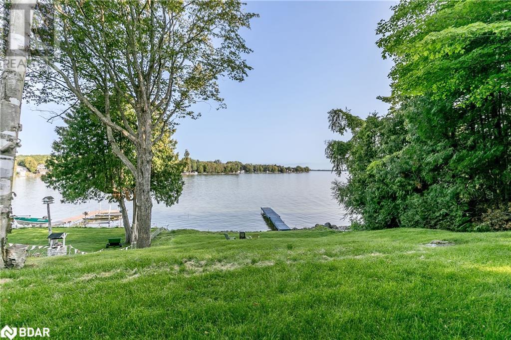 Property at 47 MOON POINT Drive image 5