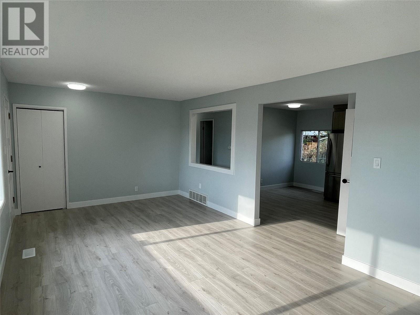 Property at 465 Donhauser Road image 5