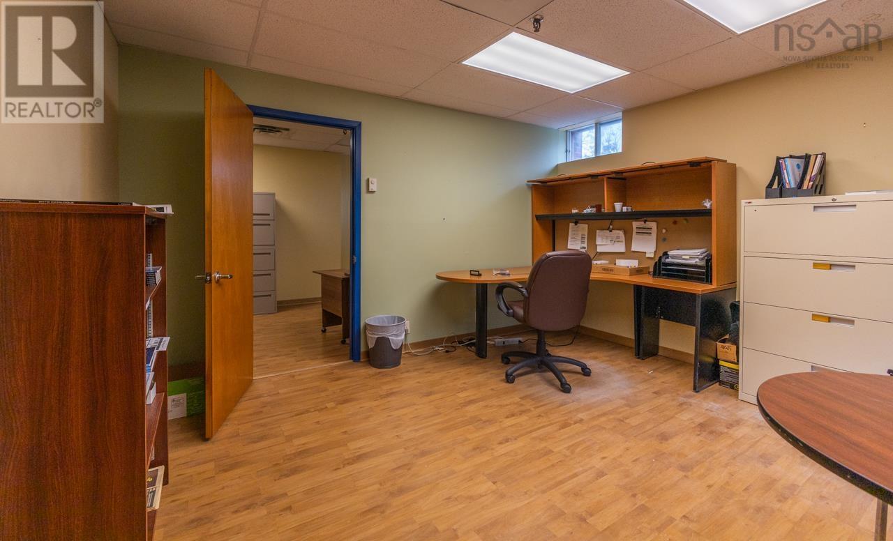 2 Second & Alma Street, Yarmouth, Nova Scotia  B5A 1T2 - Photo 11 - 202505516