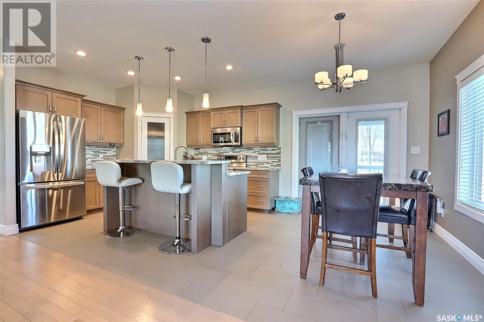 Property at 51 Delorme BAY image 4