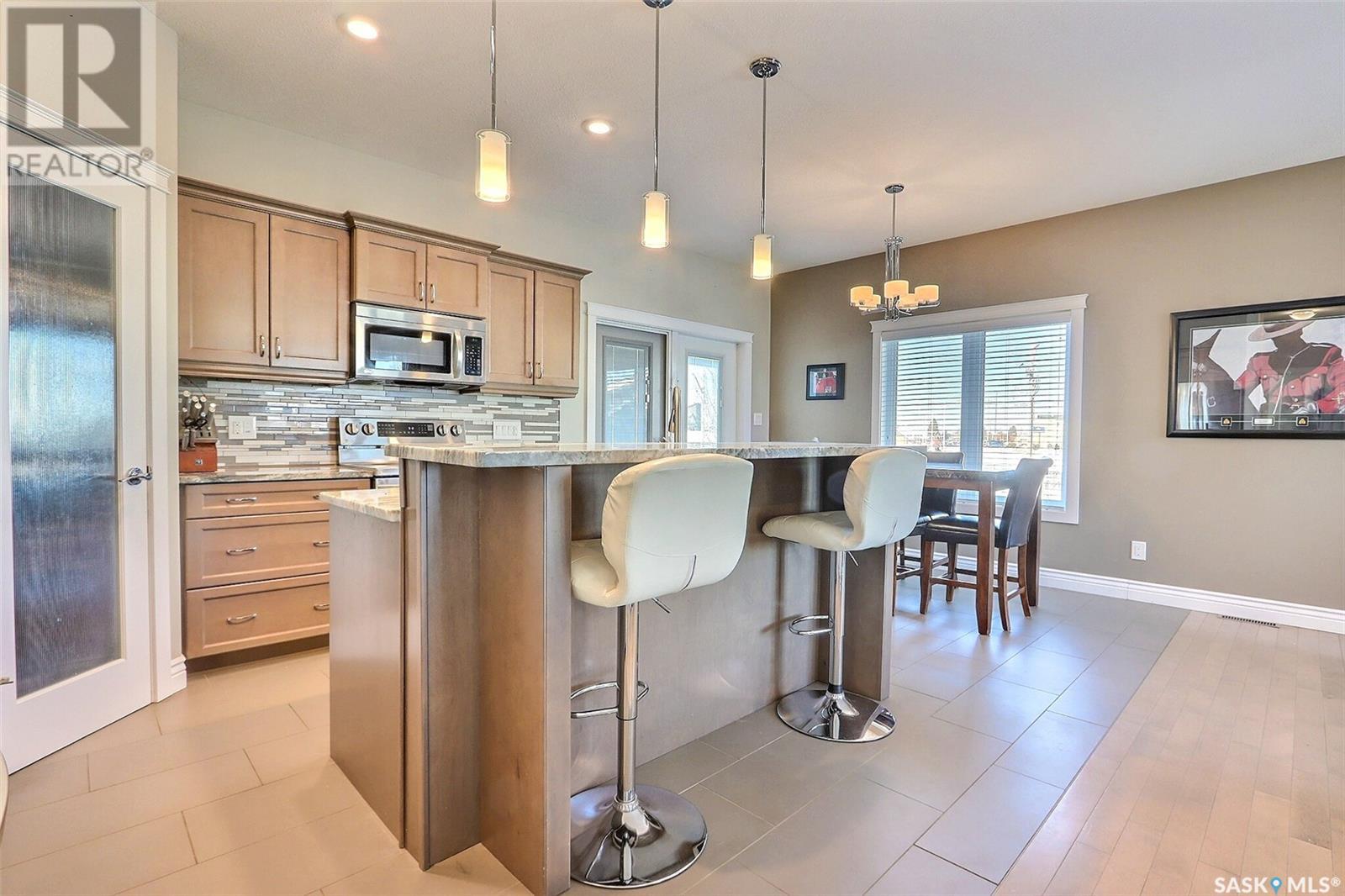 Property at 51 Delorme BAY image 5