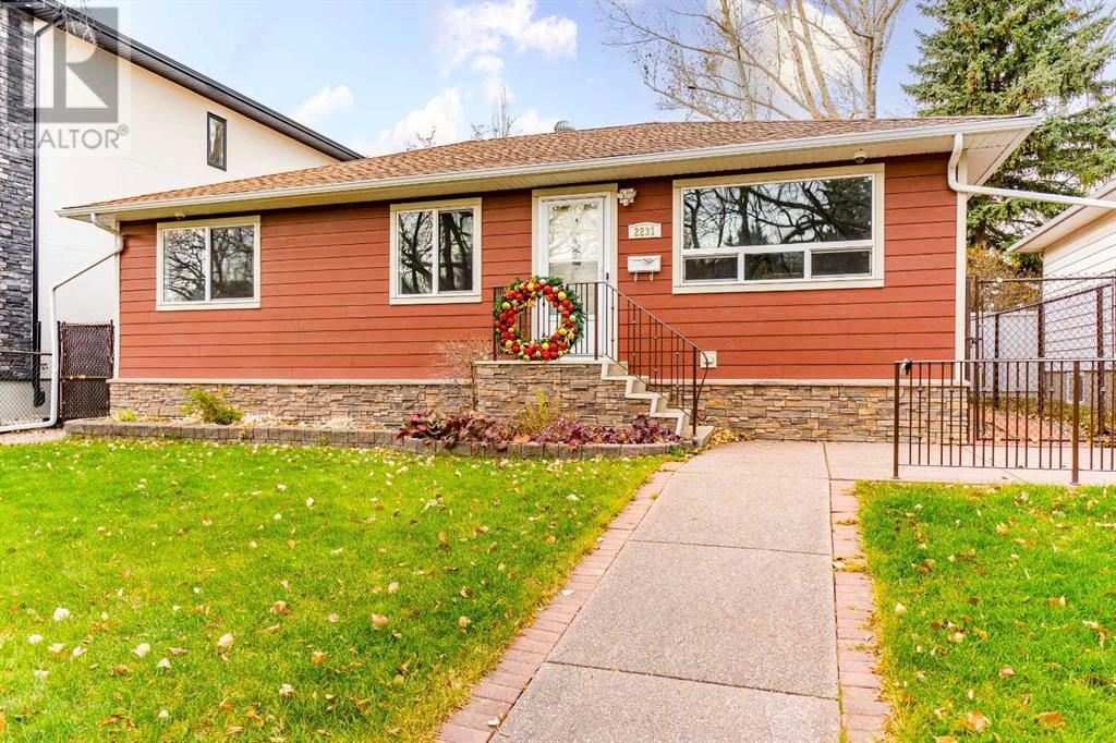2231 Sumac Road Nw, Calgary, Alberta  T2N 3V1 - Photo 3 - A2188246