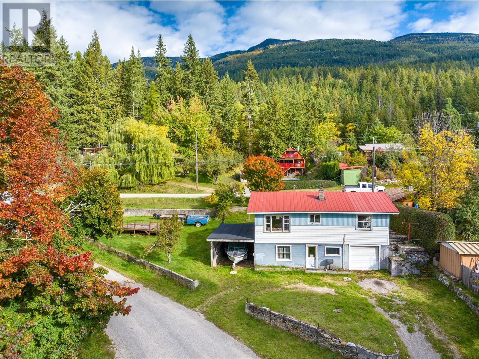 1537 Russel Avenue, Riondel, British Columbia  V0B 2B0 - Photo 24 - 10340061