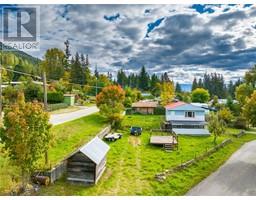 1537 RUSSEL Avenue, riondel, British Columbia