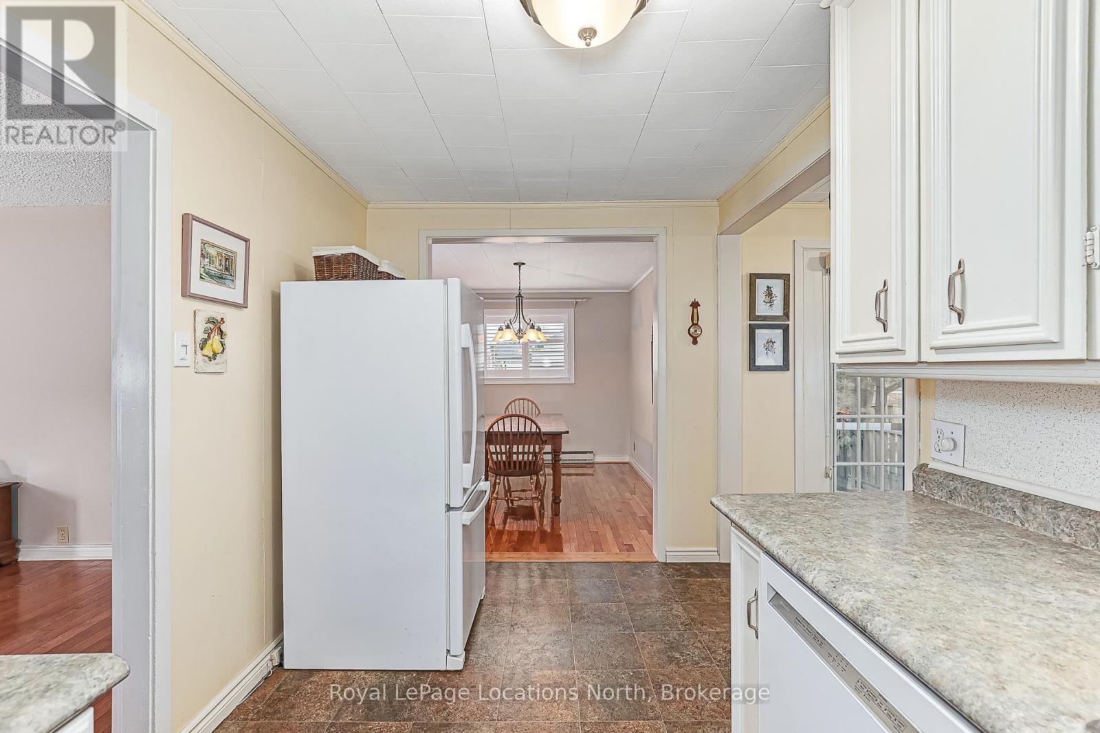 73 Ninth Street, Collingwood, Ontario  L9Y 2G3 - Photo 15 - S12034464