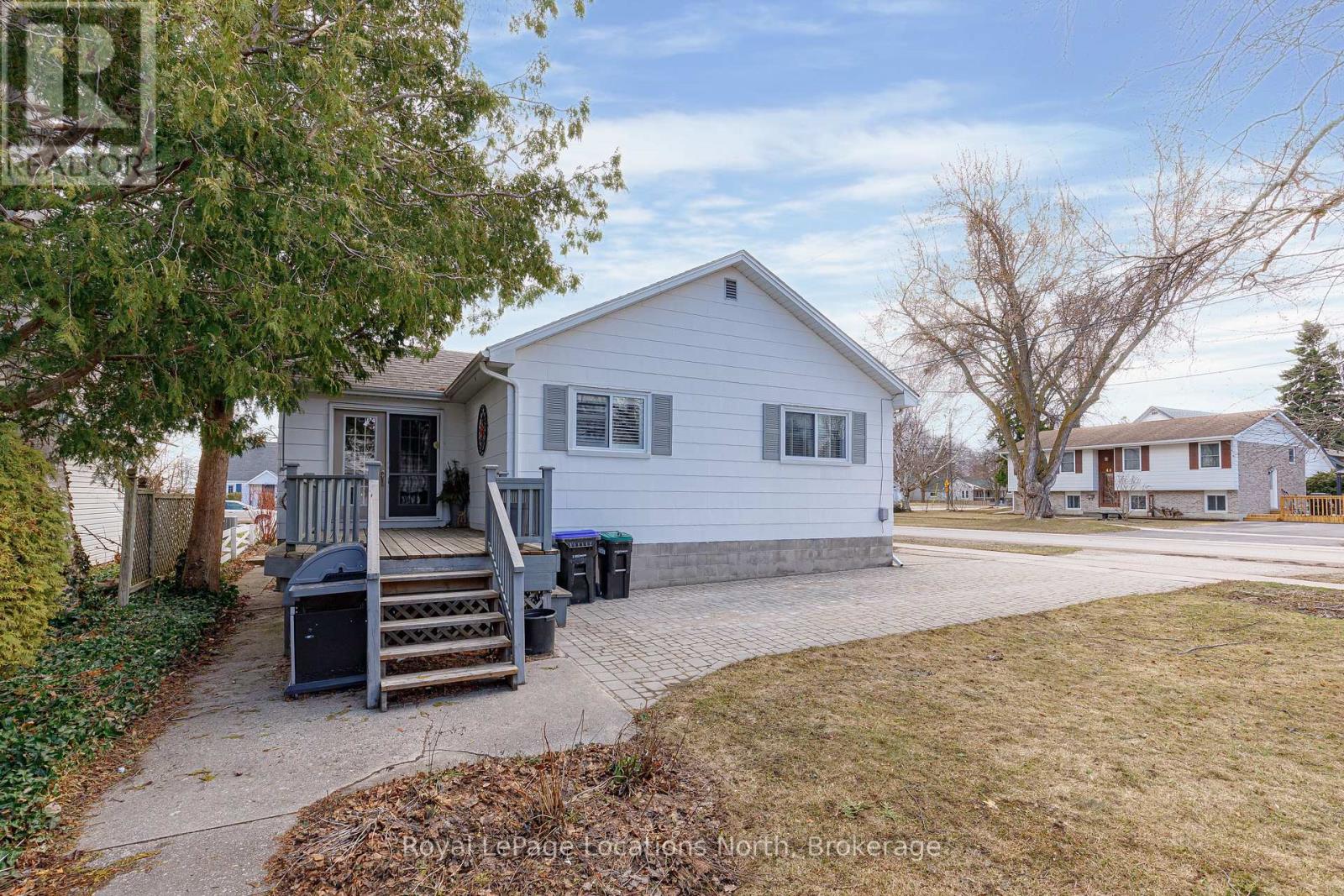 Property at 73 NINTH STREET image 5