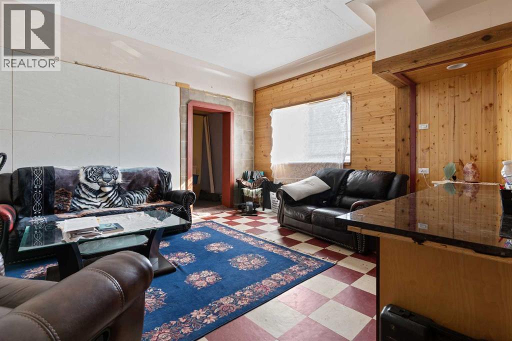 230 Main Street, Ferintosh, Alberta  T0B 1M0 - Photo 30 - A2201469