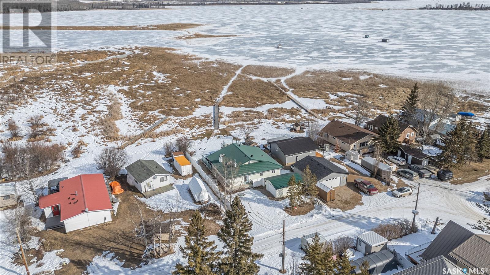108 Iroquois Lake Drive, Iroquois Lake, Saskatchewan  S0J 2G0 - Photo 46 - SK999425