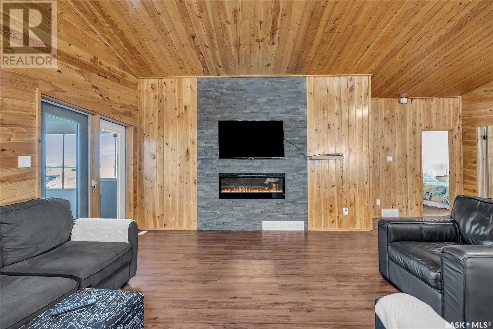 108 Iroquois Lake Drive, Iroquois Lake, Saskatchewan  S0J 2G0 - Photo 21 - SK999425