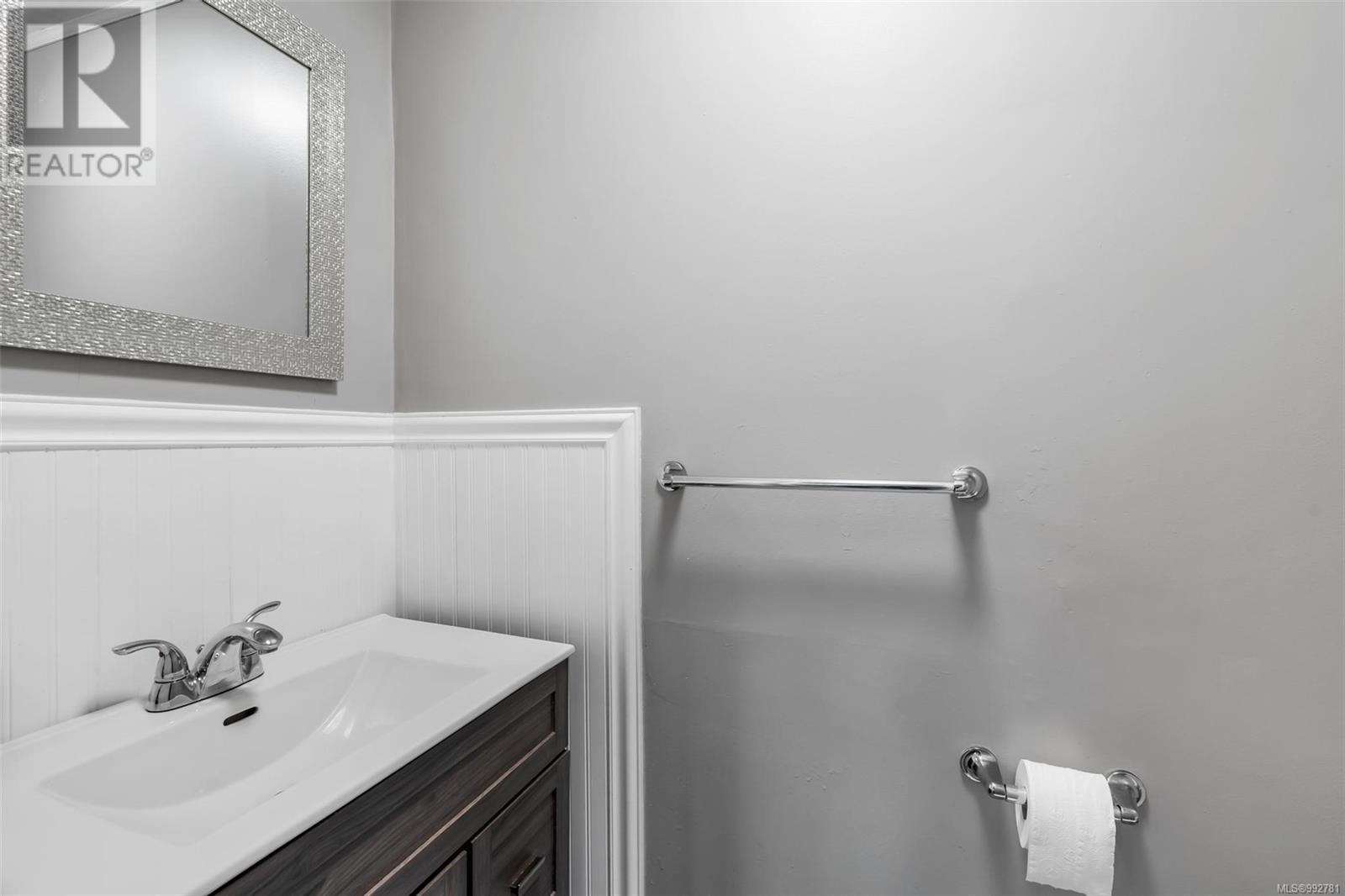 38 Cowichan Ave, Lake Cowichan, British Columbia  V0R 2G0 - Photo 15 - 992781