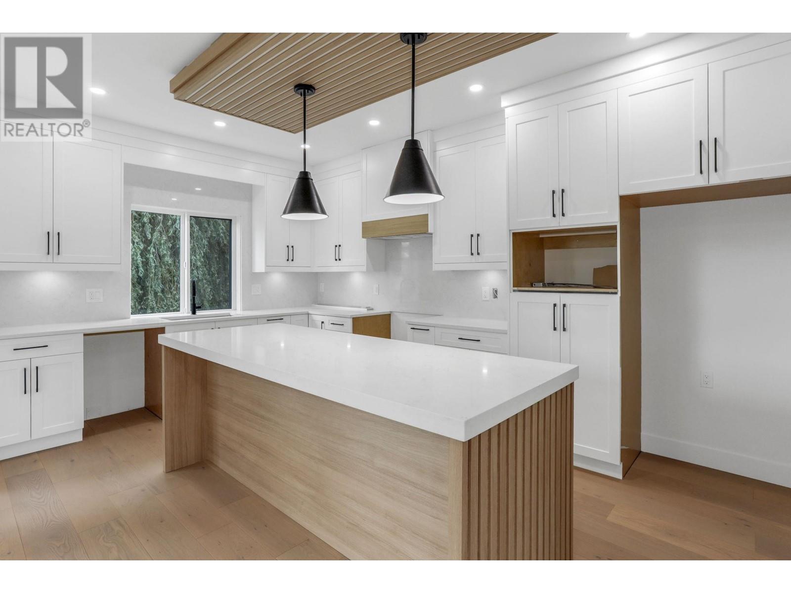 262 Hume Street, New Westminster, British Columbia  V3M 5N5 - Photo 16 - R2978370