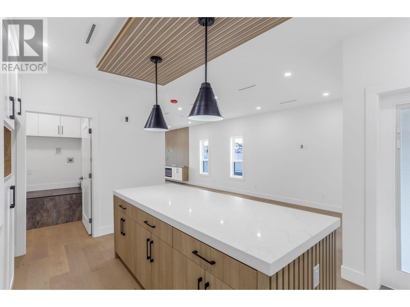 262 Hume Street, New Westminster, British Columbia  V3M 5N5 - Photo 15 - R2978370
