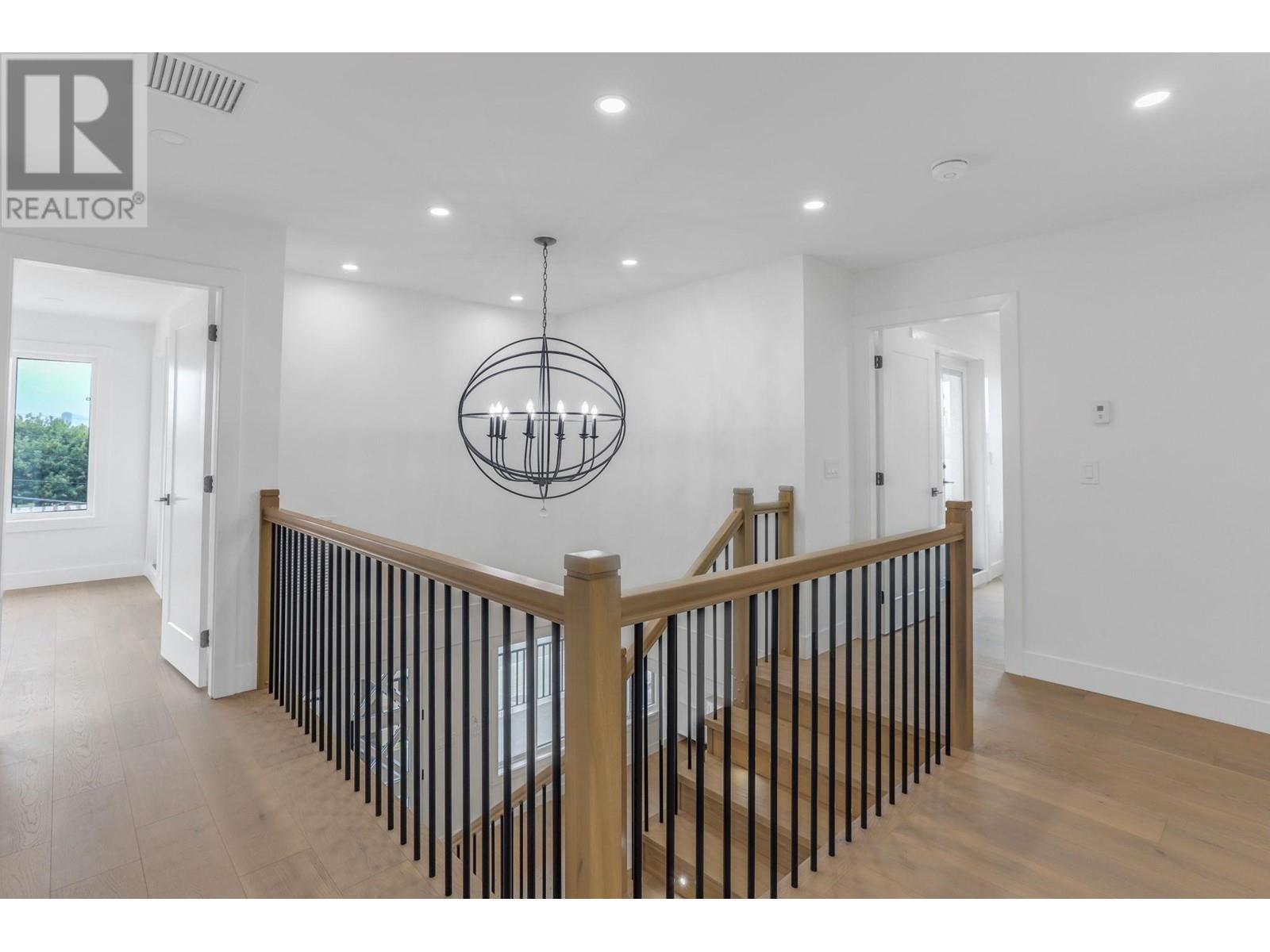 262 Hume Street, New Westminster, British Columbia  V3M 5N5 - Photo 24 - R2978370