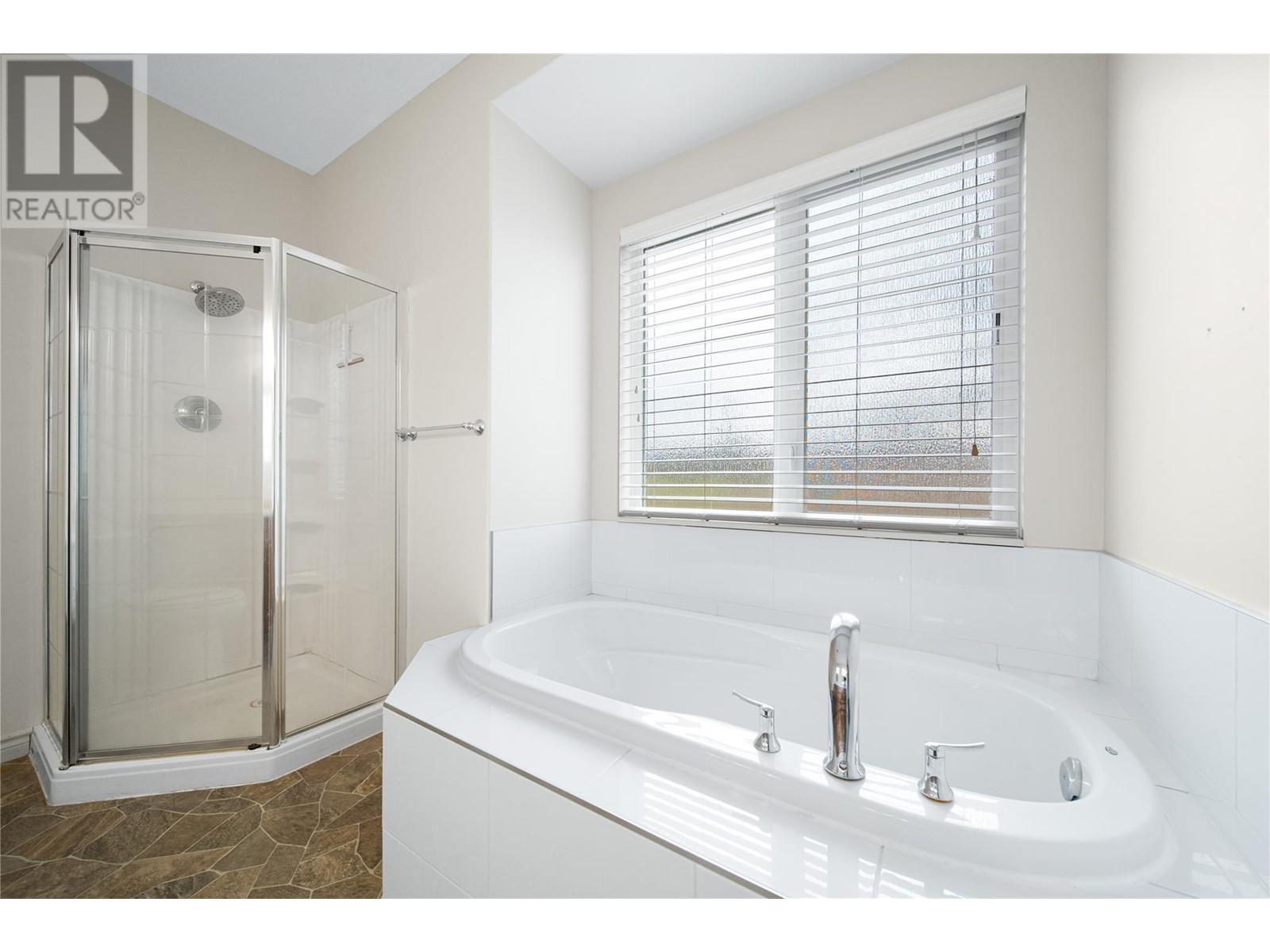 2011 Birch Avenue, Merritt, British Columbia  V1K 1P8 - Photo 36 - 10339842
