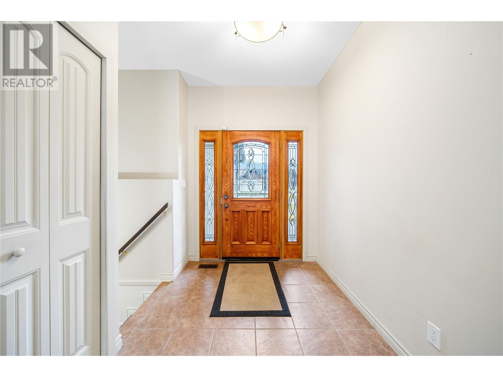 2011 Birch Avenue, Merritt, British Columbia  V1K 1P8 - Photo 17 - 10339842