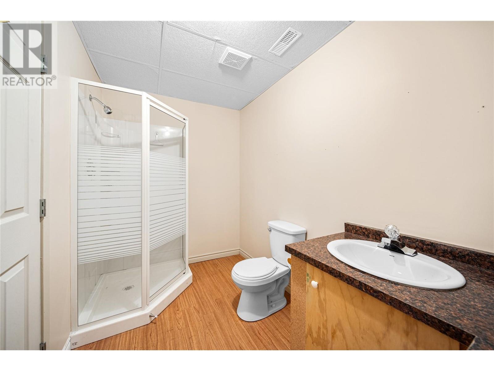 2011 Birch Avenue, Merritt, British Columbia  V1K 1P8 - Photo 46 - 10339842