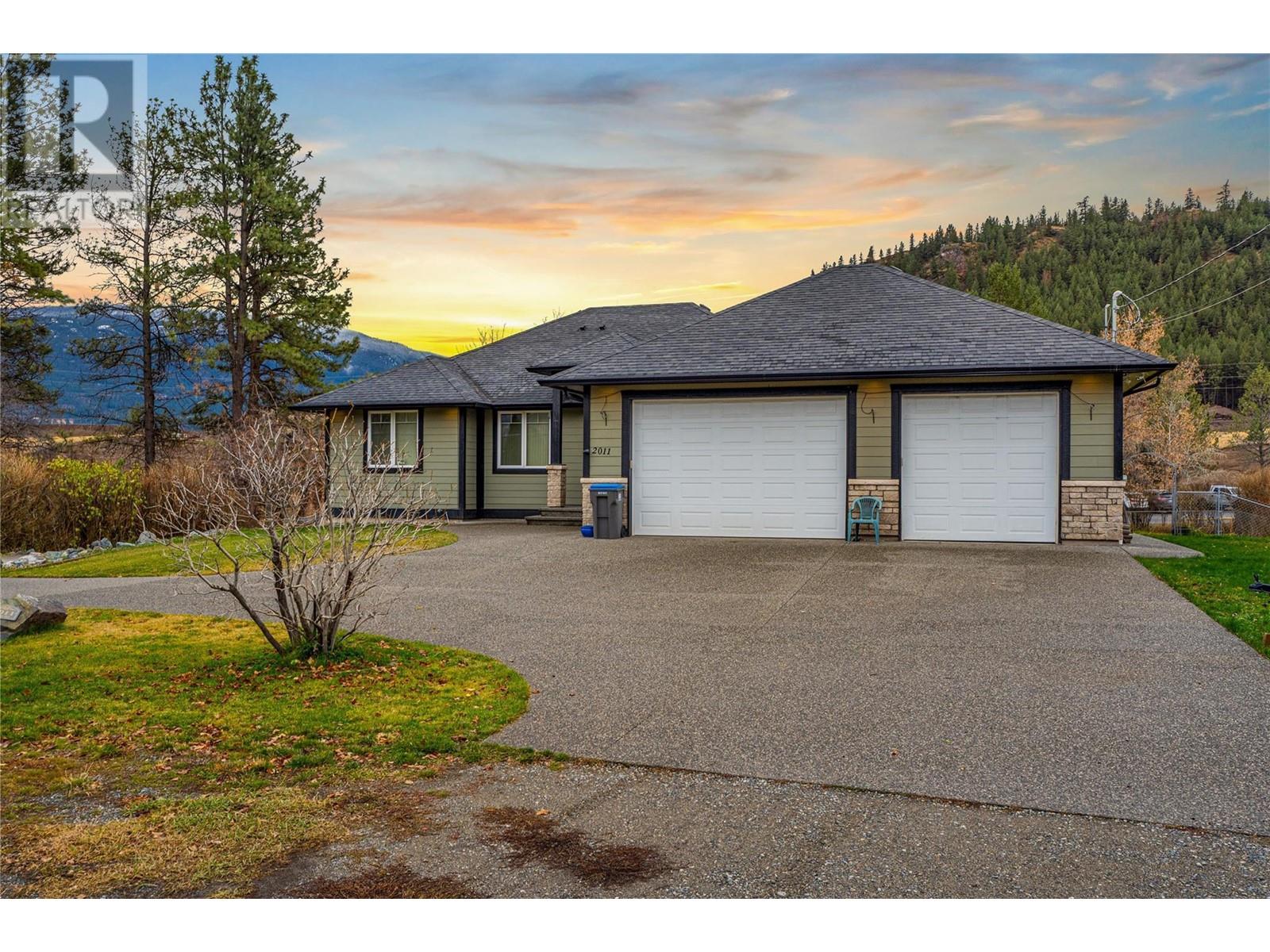 2011 Birch Avenue, Merritt, British Columbia  V1K 1P8 - Photo 44 - 10339842