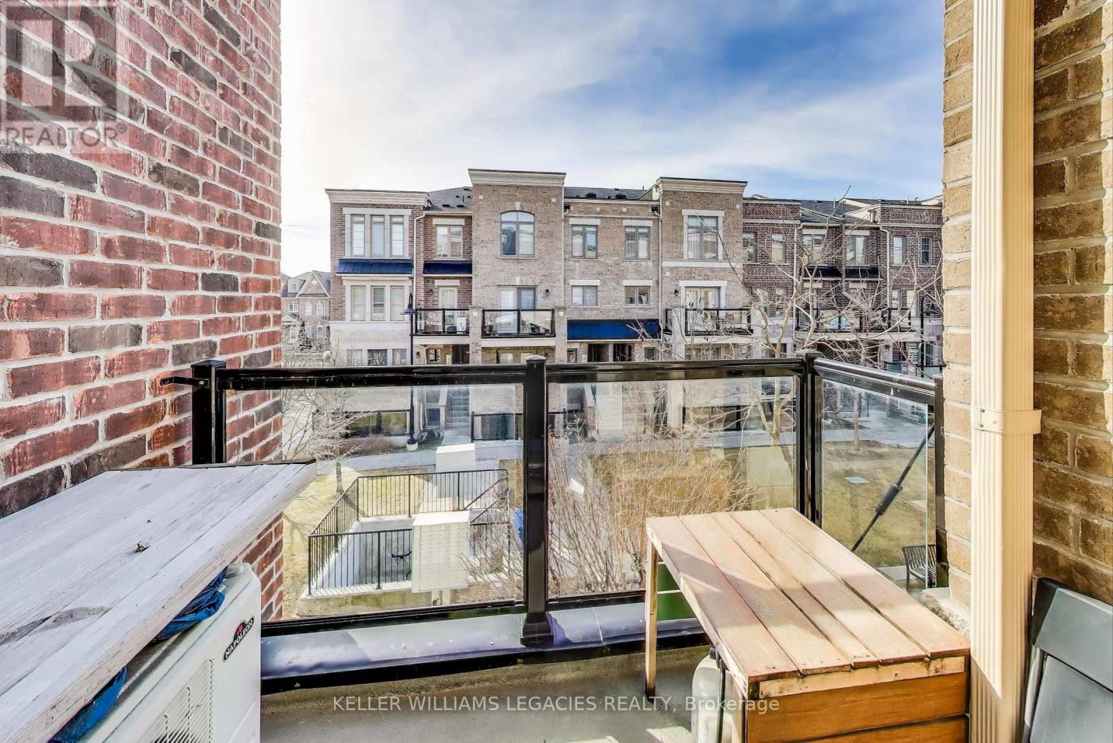 31 - 2335 Sheppard Avenue W, Toronto, Ontario  M9M 0E7 - Photo 10 - W12034455
