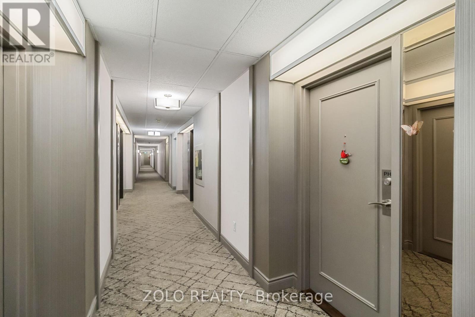 Property at 1601 - 5 LISA STREET image 3