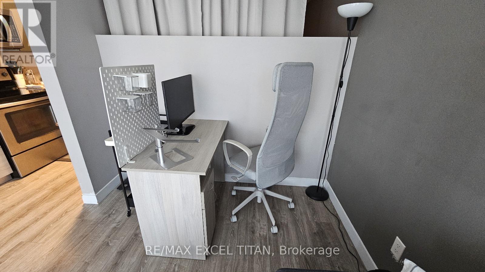620 - 250 Albert Street, Waterloo, Ontario  N2L 3T6 - Photo 8 - X12034443