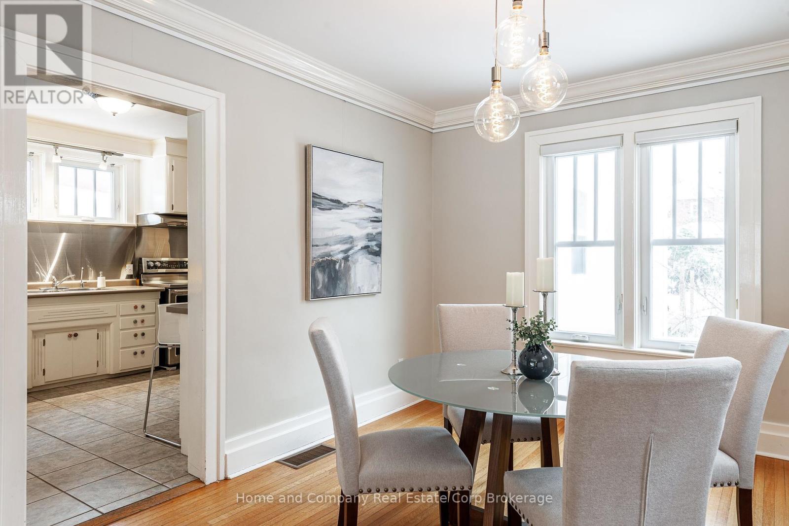 211 Douglas Street, Stratford, Ontario  N5A 5P8 - Photo 8 - X11980261
