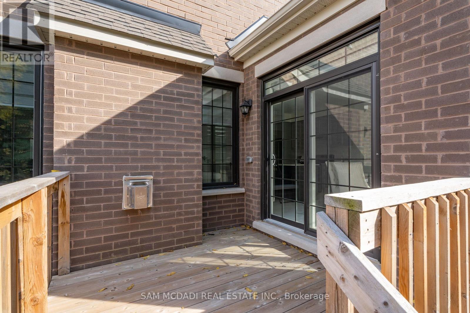 56 Workgreen Park Way, Brampton, Ontario  L6Y 0E4 - Photo 22 - W12034540