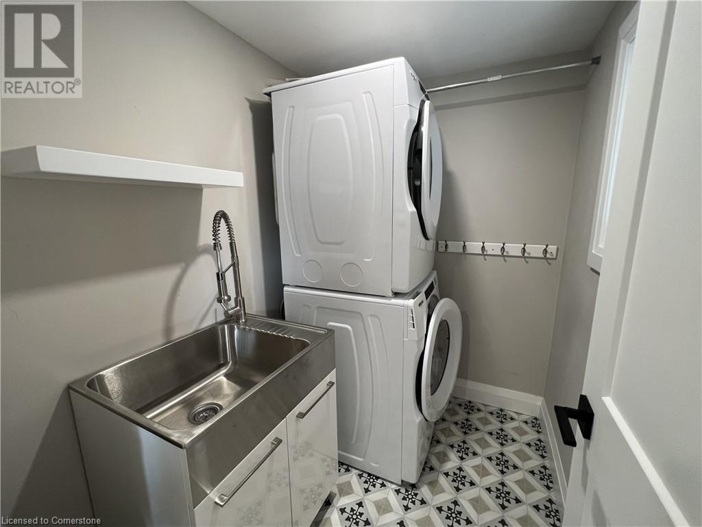 107 Black Street, Cambridge, Ontario  N3C 2S2 - Photo 9 - 40709058