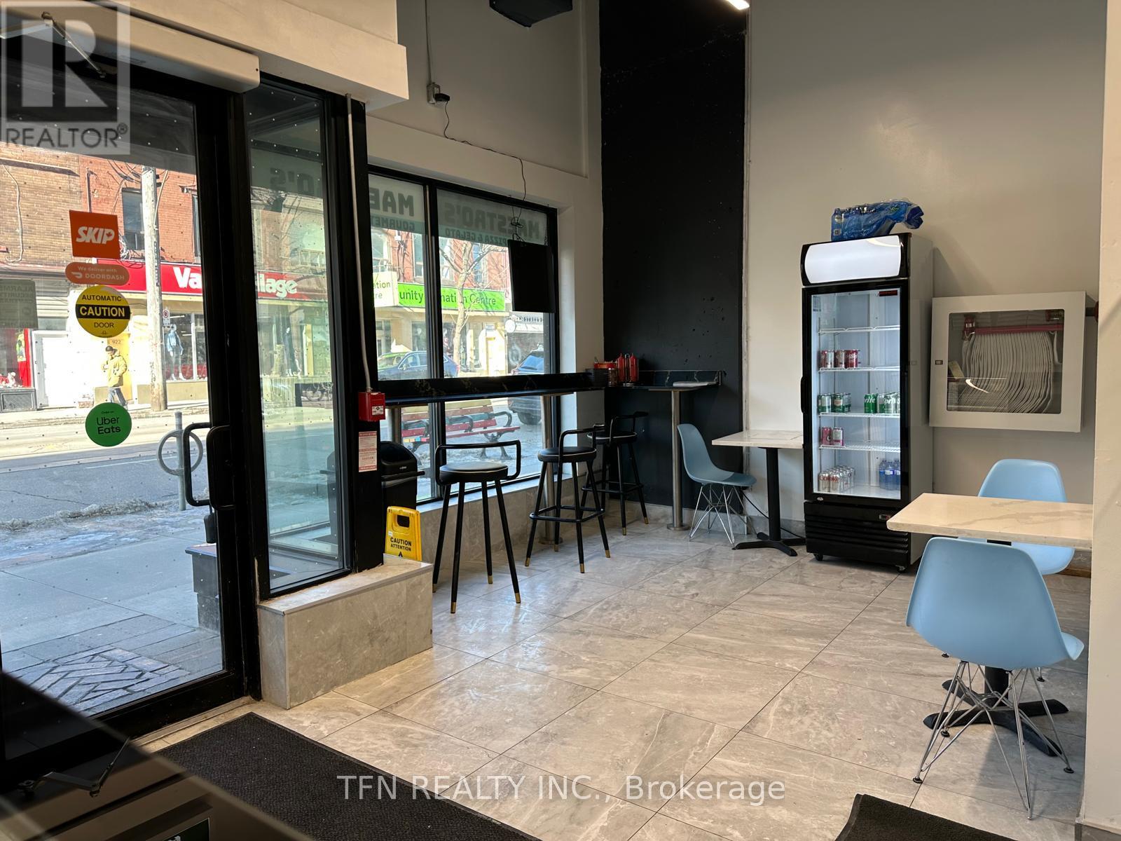 903 Queen Street E, Toronto, Ontario  M4M 1J4 - Photo 14 - E12010476