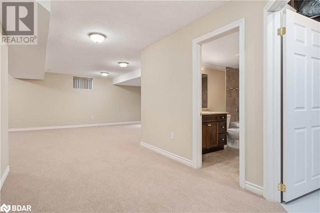 15 Prince William Way, Barrie, Ontario  L4N 0Y9 - Photo 30 - 40709035