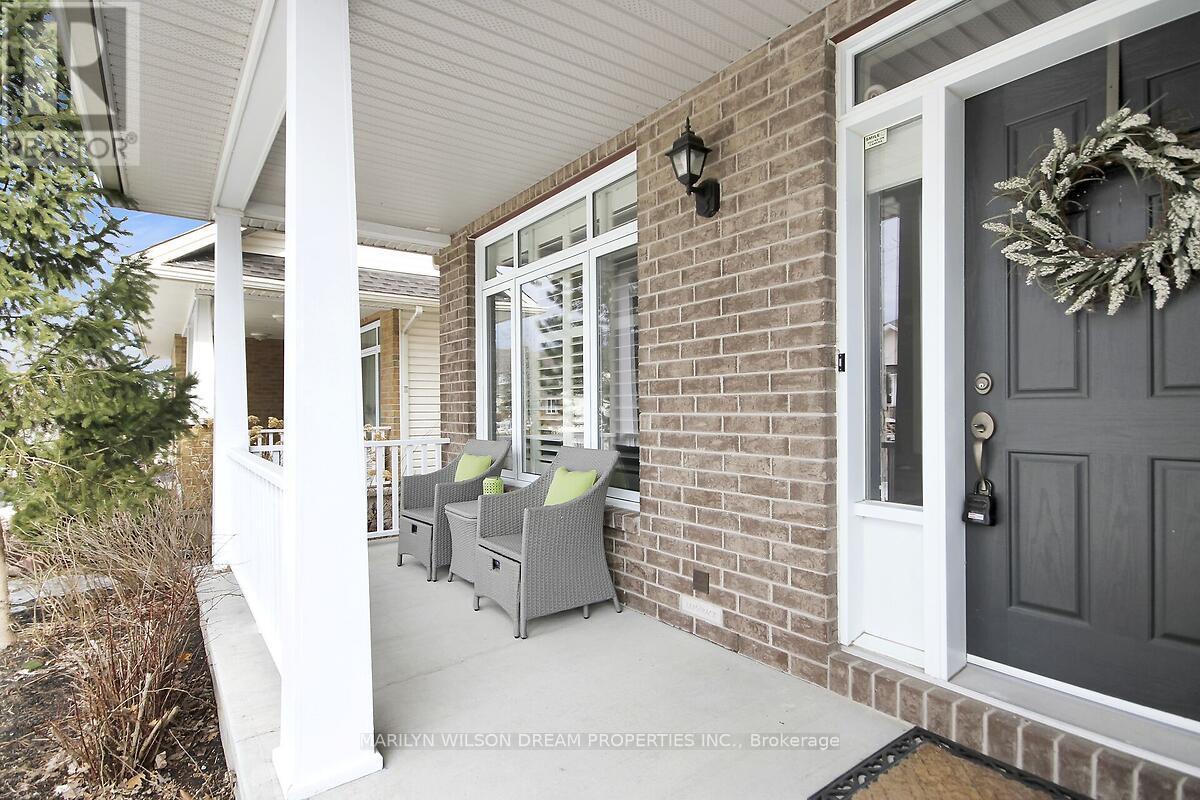 Property at 652 NETLEY CIRCLE image 3