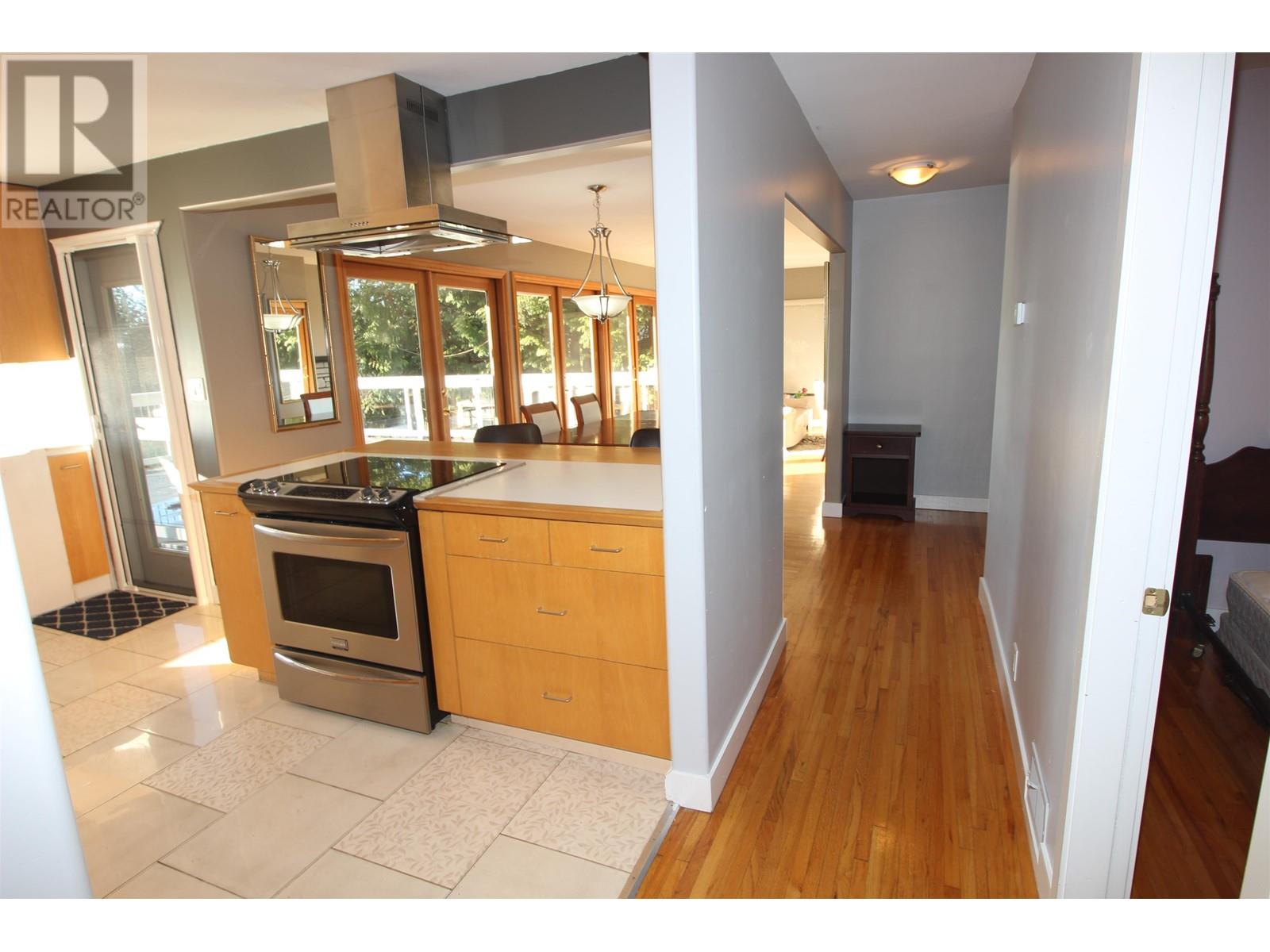 1249 Nepal Crescent, West Vancouver, British Columbia  V7T 2H4 - Photo 15 - R2980665