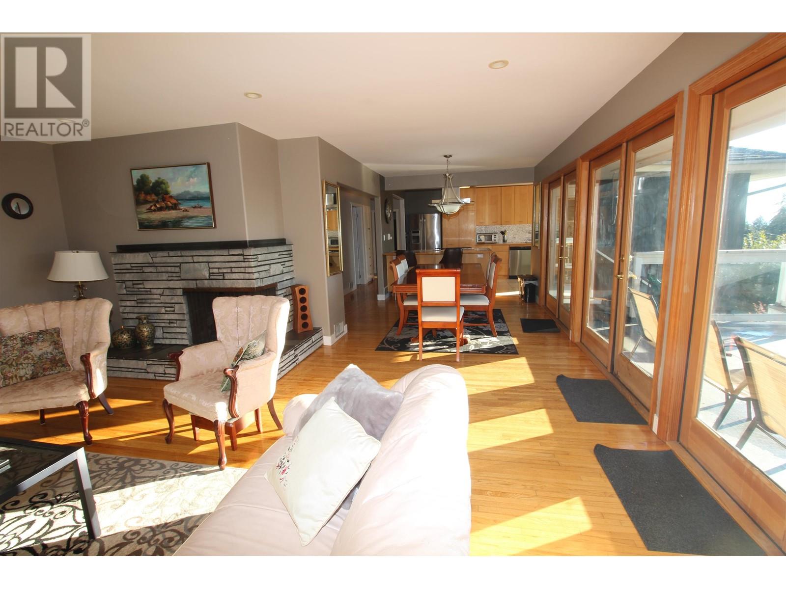 1249 Nepal Crescent, West Vancouver, British Columbia  V7T 2H4 - Photo 5 - R2980665
