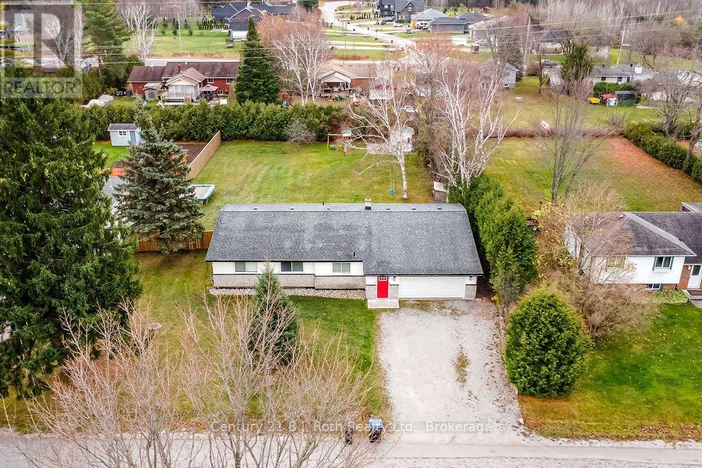 19 Lakeview Drive, Oro-Medonte, Ontario  L3V 0R3 - Photo 3 - S12034633